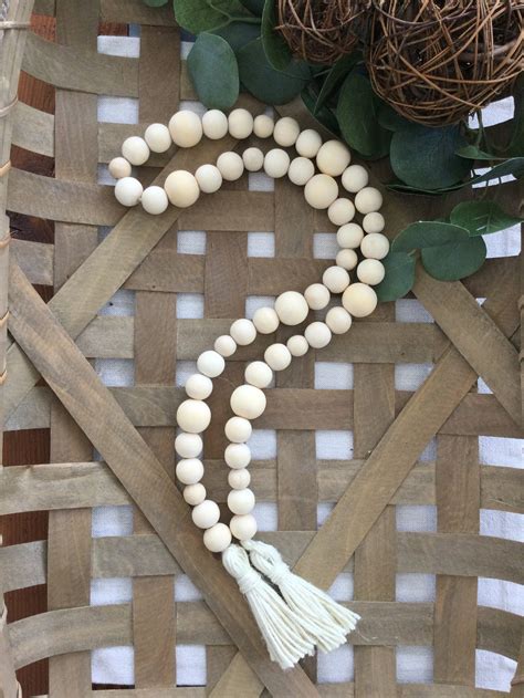 What Size Wood Beads For Garland at Jasper Corral blog