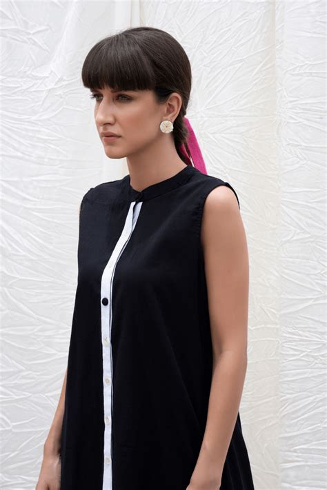 Midnight Black Cotton High-low Kurta With Pants