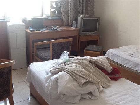 RUNXIANG HOTEL (Urumqi) - Motel Reviews, Photos, Rate Comparison ...