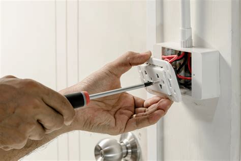 adanielectric.com