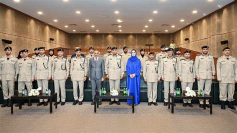 أكاديمية علوم الفلك تتابع الاختبارات النهائية لـالشارقة سات-2