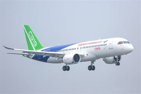 COMAC C919 Completes First Flight in Shanghai | Flightradar24 Blog