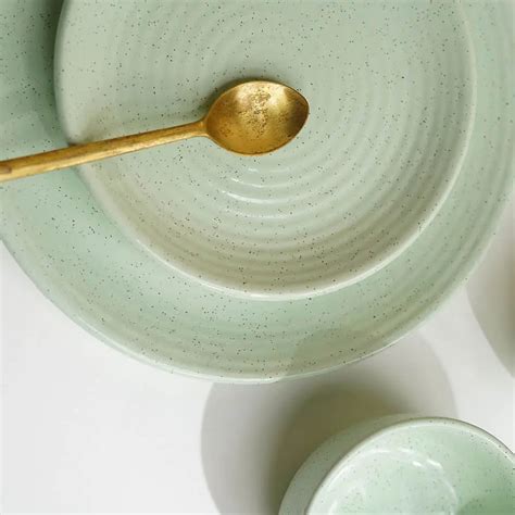 Lemongrass Ceramic Dinner Plates - Amalfiee Ceramics