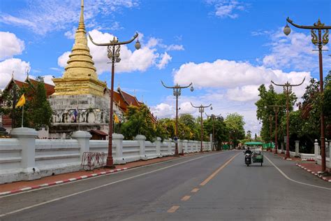 https://www.emilyluxton.co.uk/wp-content/uploads/2023/07/Nan-Gold-Stupa-Thailand-04-scaled.jpg