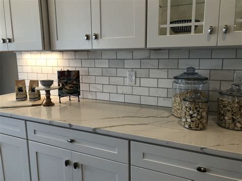 Kitchen White Marble Tile Backsplash at Harrison Humphery blog
