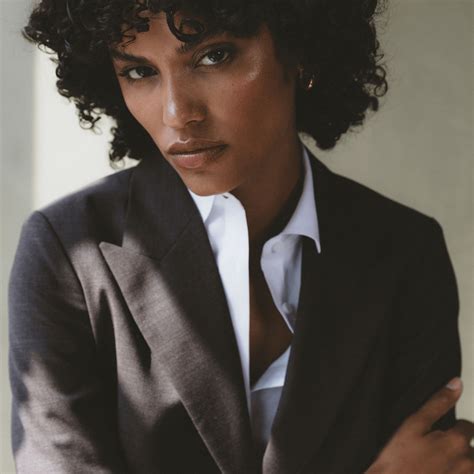 Business Wear 的图像结果