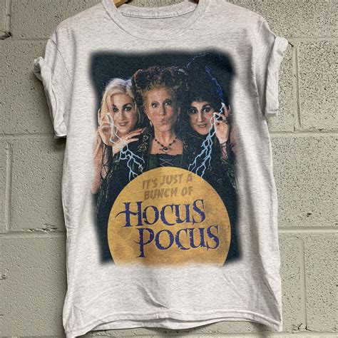 Vintage Hocus Pocus Shirt: Unisex Heather Ash Gray Tee - Etsy | Hocus ...