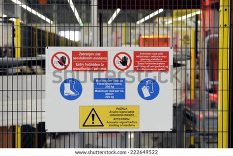 Factory Sign Notice Example 的图像结果
