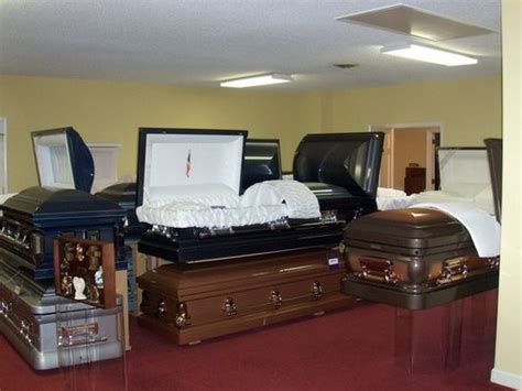 CAIN CALCUTT FUNERAL HOME - Updated January 2026 - 512 2nd Loop Rd ...