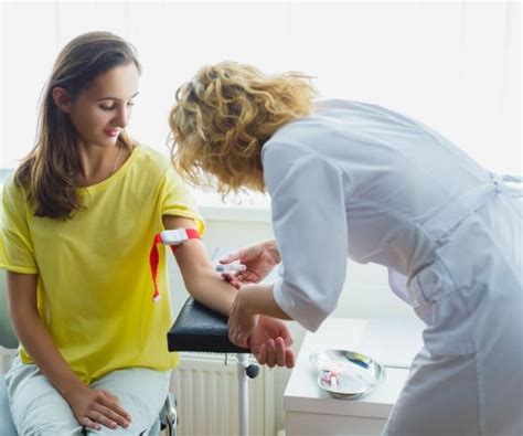 Are You At Risk for Dementia? New Blood Test May Tell | Newsmax.com