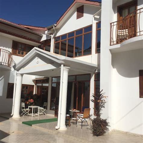 BABAS RESIDENCE (Gambia/Kololi) - Hotel Reviews & Photos - Tripadvisor