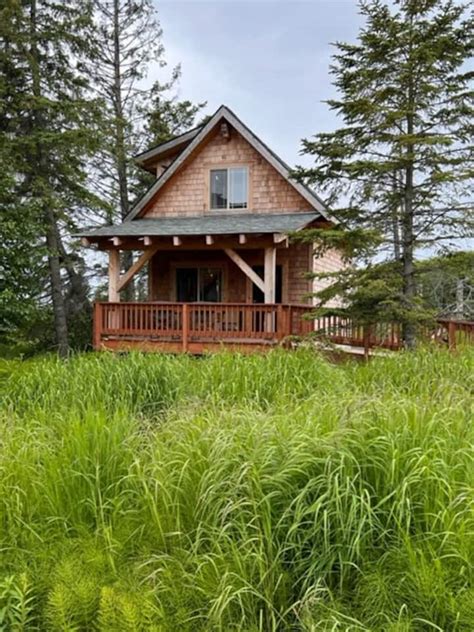 Homer Spit View Cabins - The Cottage - Cabins for Rent in Homer, Alaska ...