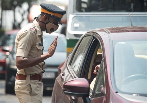 Vehicle Ownership Transfer: Why It’s Important and How to Do It
