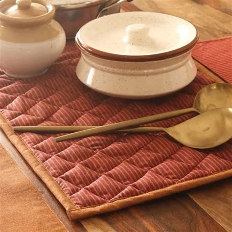 Quilted, Heat-Resistant, Reversible, Cotton Table Pad/ Trivet | Serene ...