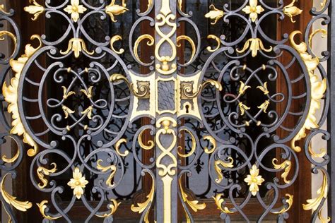 23 𝐈𝐫𝐨𝐧 𝐃𝐨𝐨𝐫 𝐃𝐞𝐬𝐢𝐠𝐧 Ideas with Images | Main Gate Designs