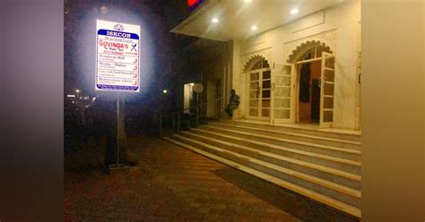 Get A Satvik And Delicious Feast At Govinda's In Juhu For Only INR 450 ...