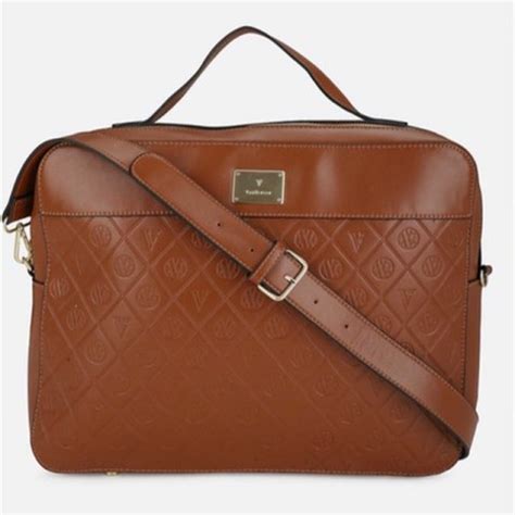 Make a Style Statement without Compromising on Your Comfort: Check out ...