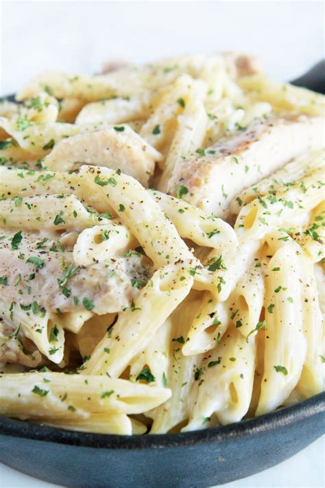 One pot garlic alfredo chicken and penne the tasty bite – Artofit