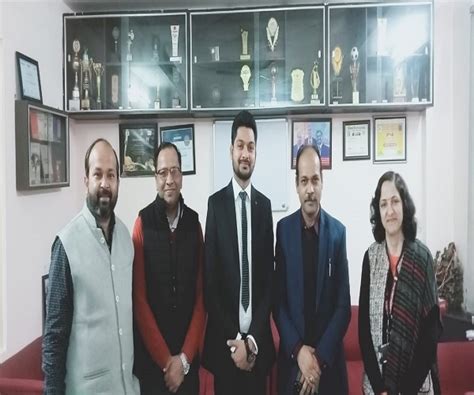 Special Session on “Demystifying Cloud Computing” in Alumni Talk Series ...