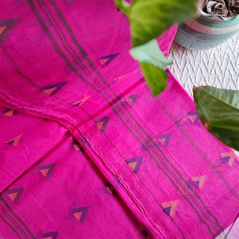 Magenta Pink Cotton Taant Saree – Faburra