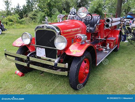 Antique Fire Apparatus, Antique Fire Trucks and Vintage Firefighting ...