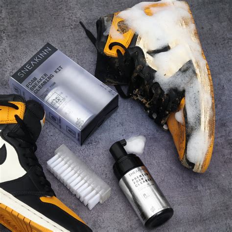 FOAM SNEAKER CLEANING KIT – SNEAKINN