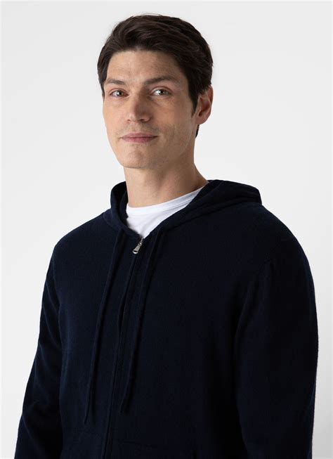 Men's Cashmere Lounge Set in Navy | Sunspel