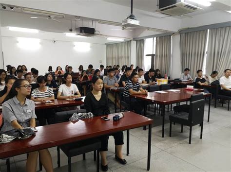 商学院成功举办2018年暑期加拿大麦吉尔大学和香港交流团行前会议-汕头大学商学院