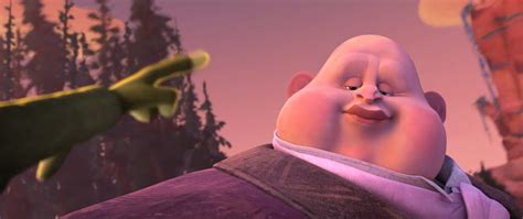 Just finished Blood Meridian and this is how I pictured Judge Holden ...