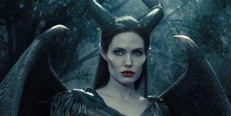 Get the look: Disney Villains | Femina.in
