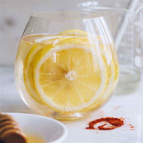 Cayenne Lemon Water Recipe to Boost Your Metabolism - Healthy Substitute
