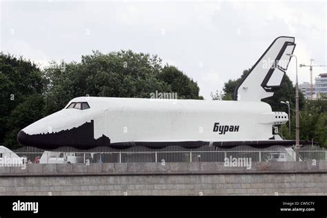 Russia Space Shuttle Program 的图像结果