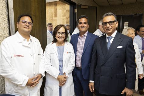 CMSRU welcomes new medical students during annual White Coat Ceremony ...