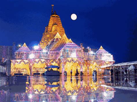Ambaji Navratri Sixth Day Devotees Crowd Bhakti Vibe Spreads