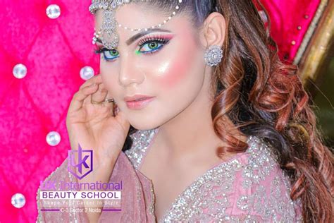 UK International - Makeup Salon - Sector 18, Noida - Weddingwire.in