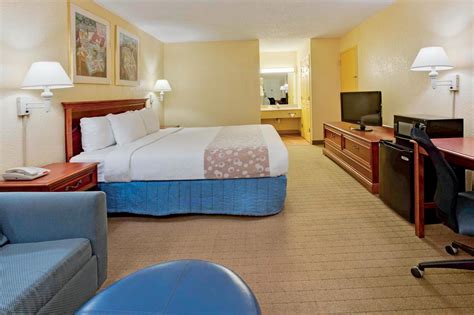 Discount Coupon for La Quinta Inn West Palm Beach-City Place in West Palm Beach, Florida - Save ...