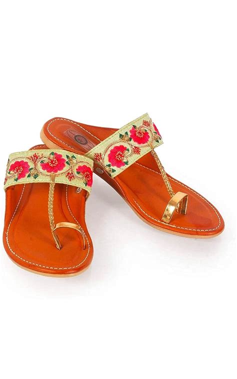 Beauty Nagra Shoes Ethnic Footwear Mojari & Jutti for Women and Girls ...