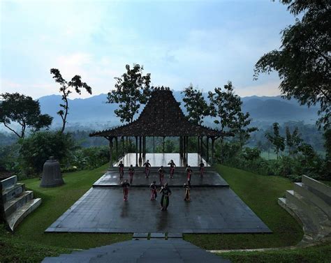 PLATARAN BOROBUDUR RESORT & SPA - Hotel Reviews, Photos, Rate ...