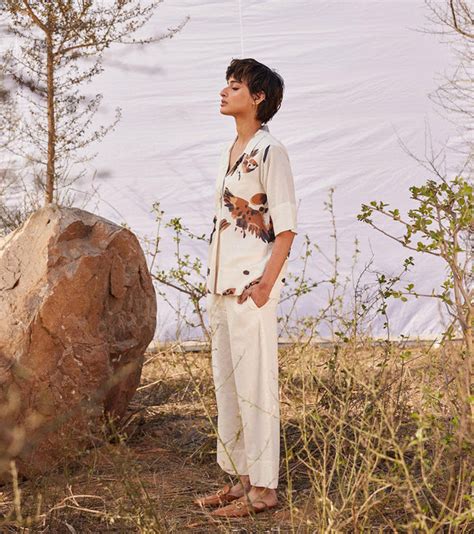 Chidiya Top| BIRD PRINT | TOP | OFF WHITE | BROWN - Khara Kapas