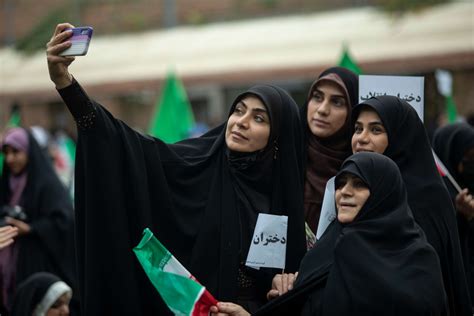 Is Iran Hot Or Cold Now at Brooke Plume blog