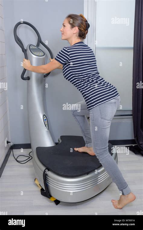 Women Exercise Machine 的图像结果