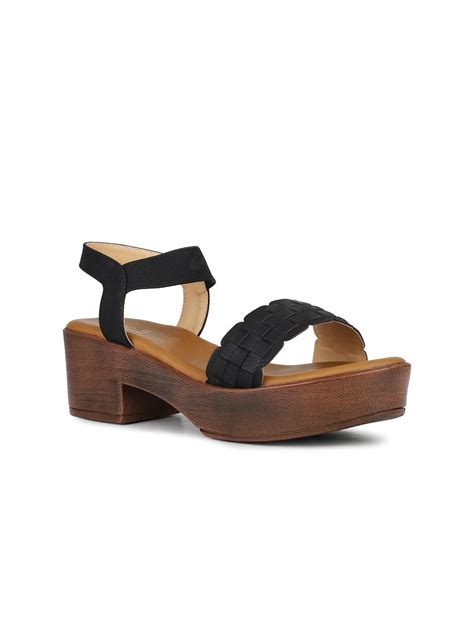 Price History - Inc 5 Womens Platform Sandals - ₹1614 at myntra