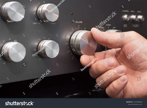 Volume Up On Computer 的图像结果