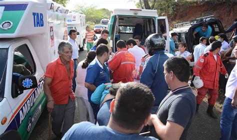 Accidente en la vía Neiva - Palermo - TSM Noticias