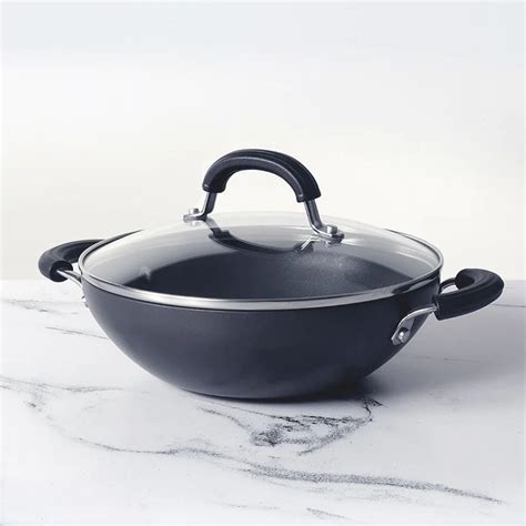 7 Easy Tips For Better Care Of Non-Stick Cookware - PotsandPans India