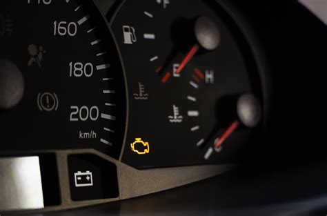 Causes Of Engine Light Coming On