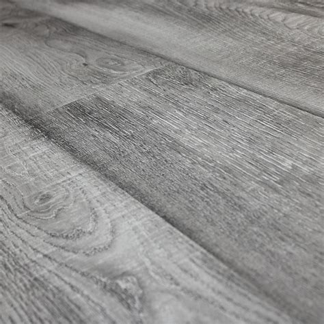 Wood Floors Plus > Laminate > Clearance Water Resistant Laminate ...