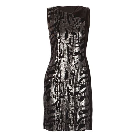 #WeTheCurvy: 3 ways to wear a sparkly top this holiday season ...