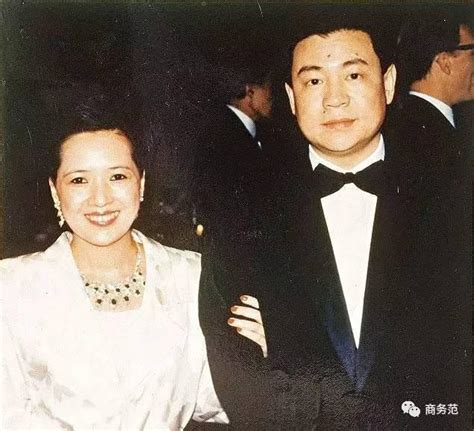 劉鑾雄前妻，Hermès超級VIP，離婚後得癌症49歲就走了 - 每日頭條