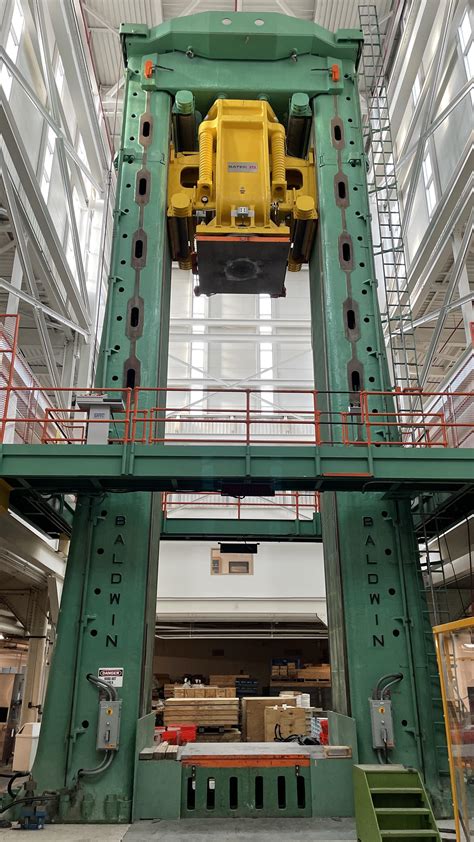 5 Million Pound Press. Denver Federal Center : r/InfrastructurePorn